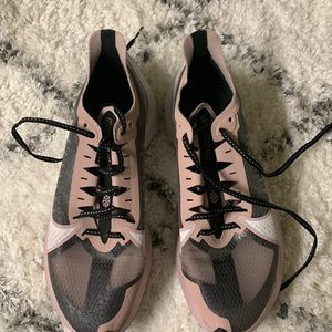 Good shoes good conditions